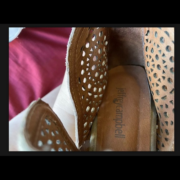 Grey Suede Booties with Mandala Cutout Size 10 - Picture 7 of 10